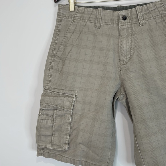 BC Clothing Men's Cargo Shorts Tan Plaid Pockets Cotton Size 32 - Picture 4 of 10